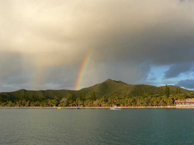 02- Arc-en-ciel sur le pic N'ga 